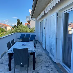 Apartment Lucia, Punat
